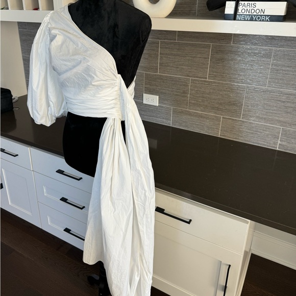 Fe Noel white asymmetrical top - Picture 8 of 11